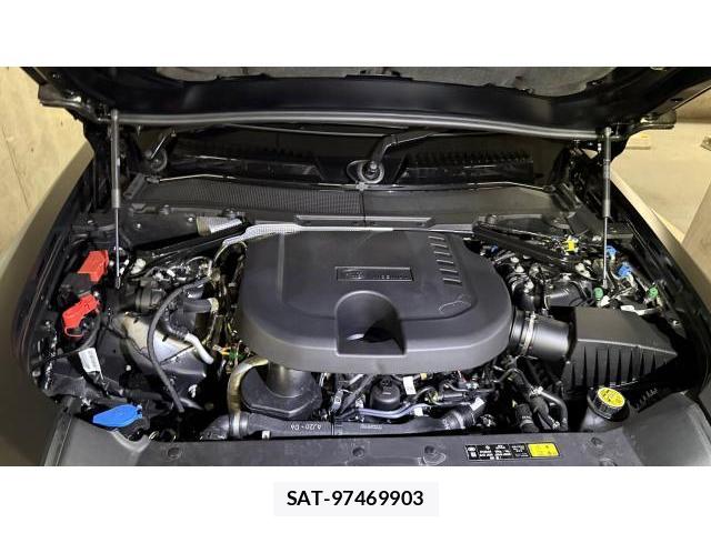 Land Rover DEFENDER 2025 8548807-7