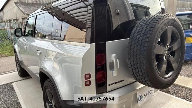 Land Rover DEFENDER 2023-11 8550231-1