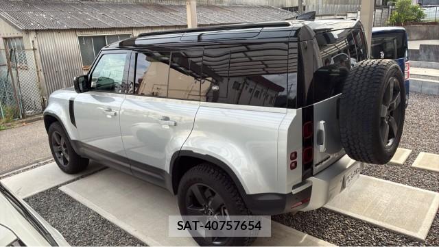 Land Rover DEFENDER 2023-11 8550231-12