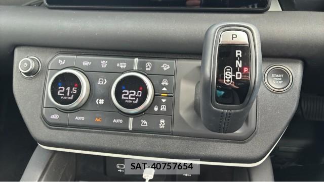Land Rover DEFENDER 2023-11 8550231-14