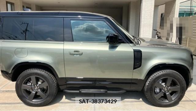 Land Rover DEFENDER 2025-02 8550443-3