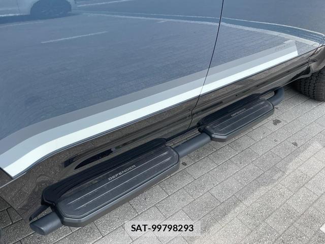 Land Rover DEFENDER 2024-07 8551141-4