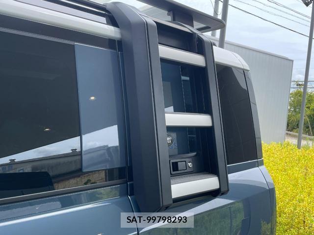 Land Rover DEFENDER 2024-07 8551141-5