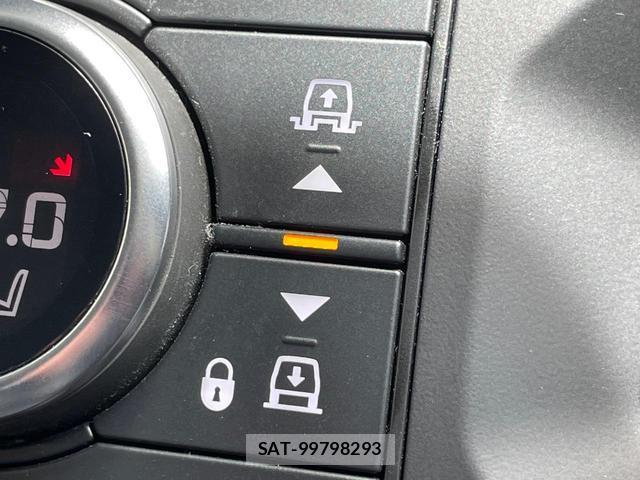 Land Rover DEFENDER 2024-07 8551141-9