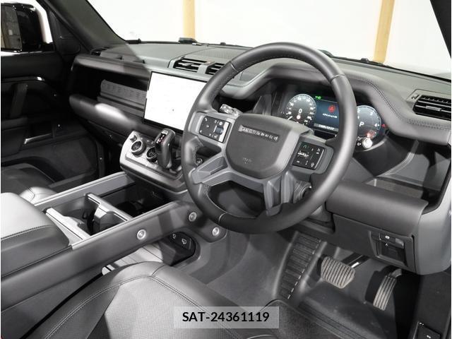 Land Rover DEFENDER 2025-11 8551404-12