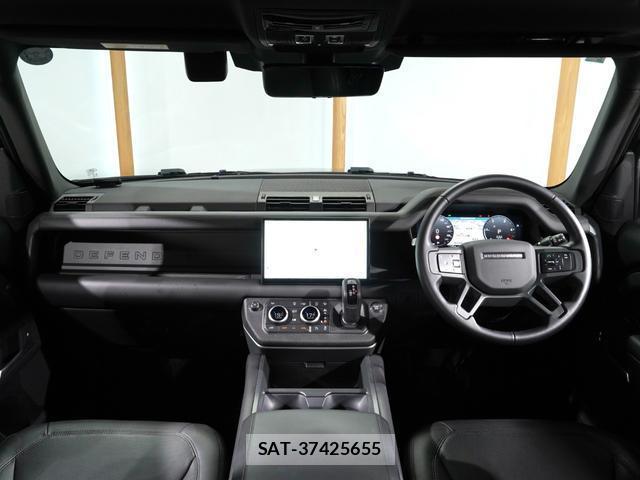Land Rover DEFENDER 2025-01 8551405-1