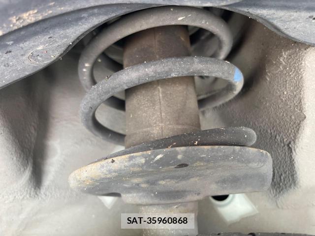 Mitsubishi DELICA 2014-11 8549528-19