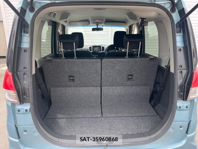 Mitsubishi DELICA 2014-11 8549528-9