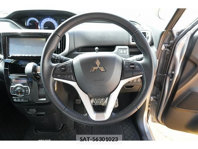 Mitsubishi DELICA 2016-10 8551417-3