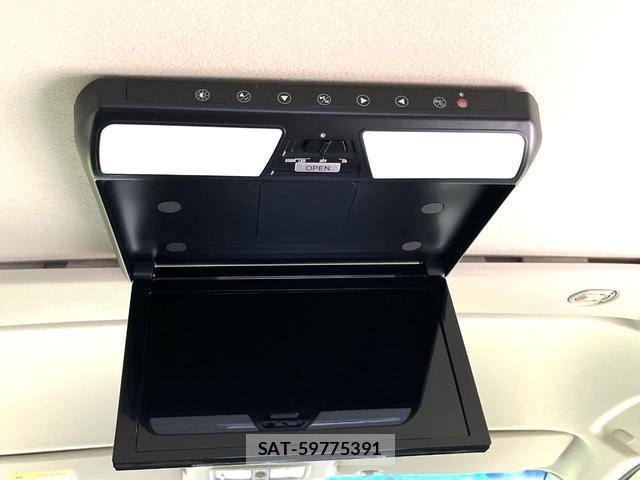 Mitsubishi DELICA 2013-02 8545379-2