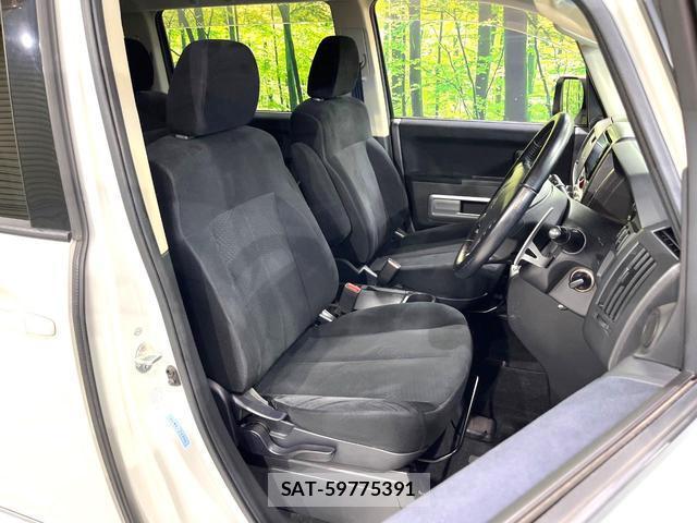 Mitsubishi DELICA 2013-02 8545379-8