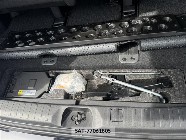 Mitsubishi DELICA 2024-02 8546049-11