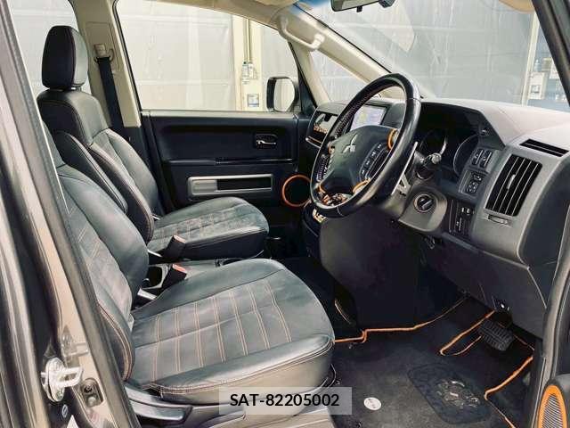 Mitsubishi DELICA 2017-12 8546122-5