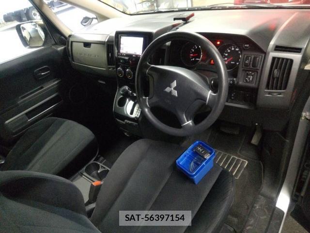 Mitsubishi DELICA 2016-03 8546433-2