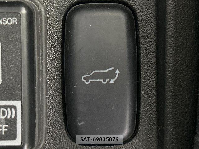 Mitsubishi DELICA 2010-06 8546466-6
