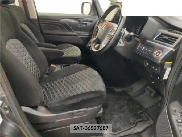 Mitsubishi DELICA 2019-05 8547800-2