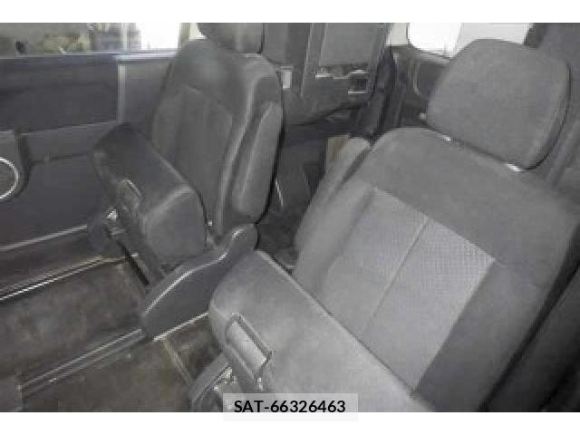 Mitsubishi DELICA 2017-10 8547859-4