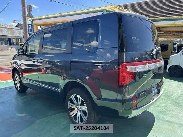 Mitsubishi DELICA 2025-09 8549090-3
