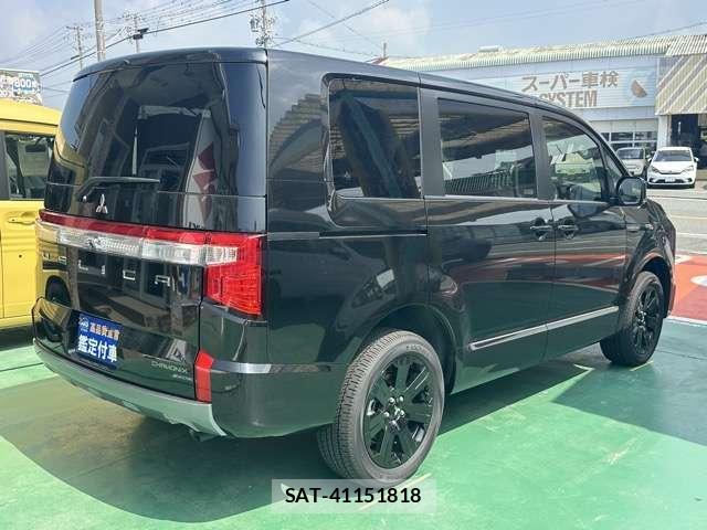 Mitsubishi DELICA 2025-12 8549132-1