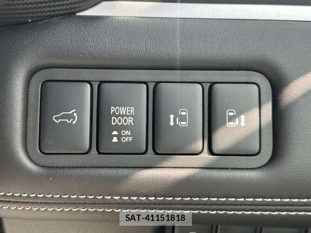 Mitsubishi DELICA 2025-12 8549132-13