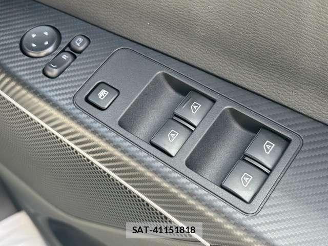 Mitsubishi DELICA 2025-12 8549132-7