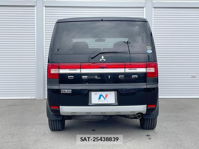 Mitsubishi DELICA 2007-09 8549619-15
