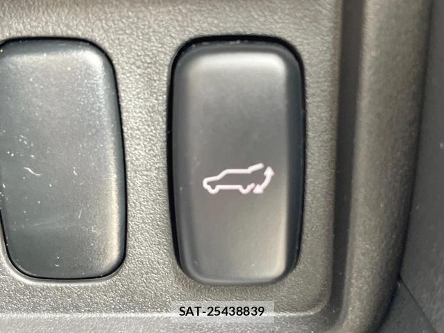 Mitsubishi DELICA 2007-09 8549619-5
