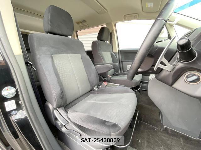 Mitsubishi DELICA 2007-09 8549619-7