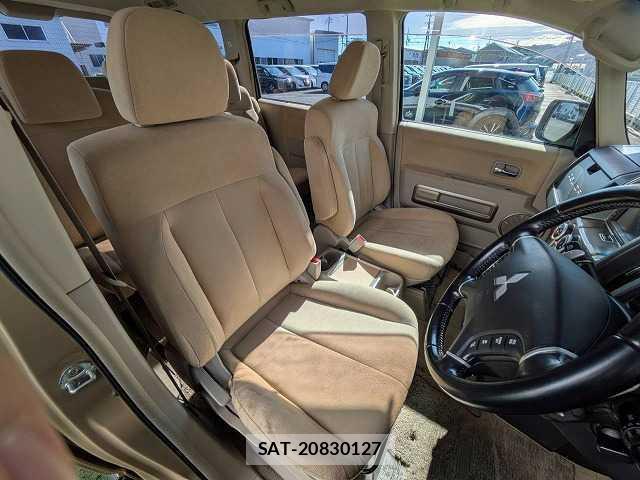 Mitsubishi DELICA 2007-06 8549737-9