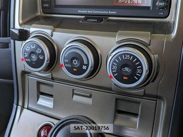 Mitsubishi DELICA 2007-06 8549738-5