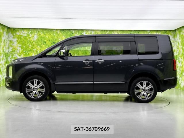Mitsubishi DELICA 2022-10 8550063-1