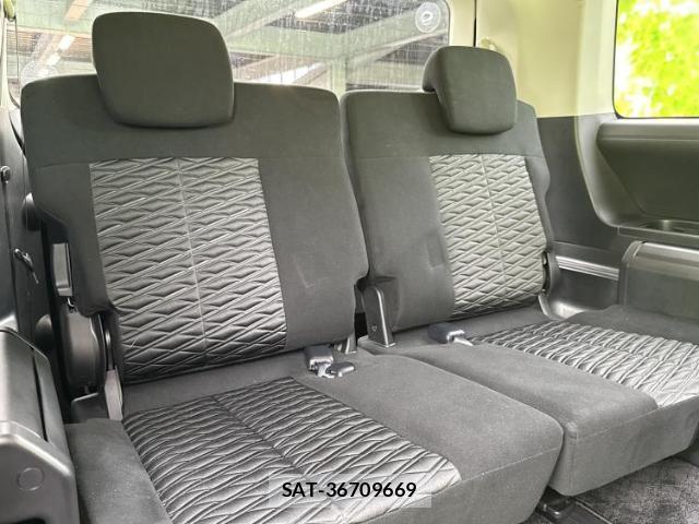 Mitsubishi DELICA 2022-10 8550063-5