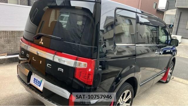 Mitsubishi DELICA 2022-01 8550211-12