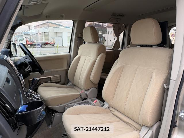 Mitsubishi DELICA 2007-04 8551960-10