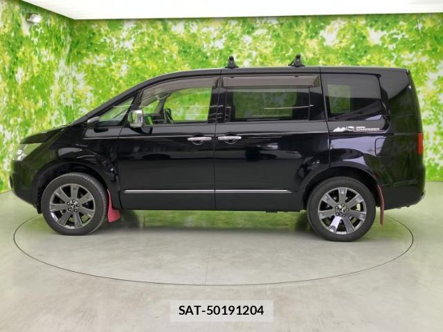 Mitsubishi DELICA 2017-12 8552501-1