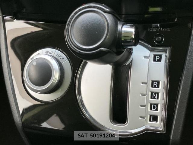 Mitsubishi DELICA 2017-12 8552501-17