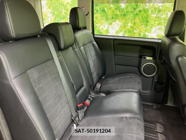 Mitsubishi DELICA 2017-12 8552501-4