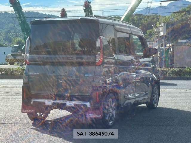 Mitsubishi DELICA MINI 2023-11 8546132-17