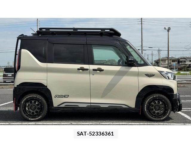 Mitsubishi DELICA MINI 2024-10 8548867-2