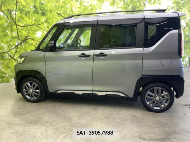 Mitsubishi DELICA MINI 2023-11 8549602-1