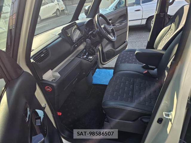 Mitsubishi DELICA MINI 2024-08 8550835-6
