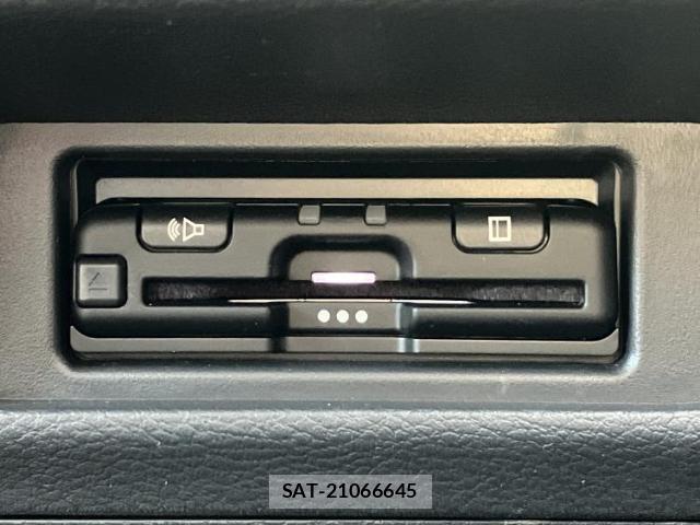 Mitsubishi DELICA MINI 2024-01 8551827-15