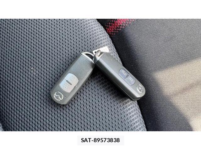 Mazda DEMIO 2014-10 8548826-17