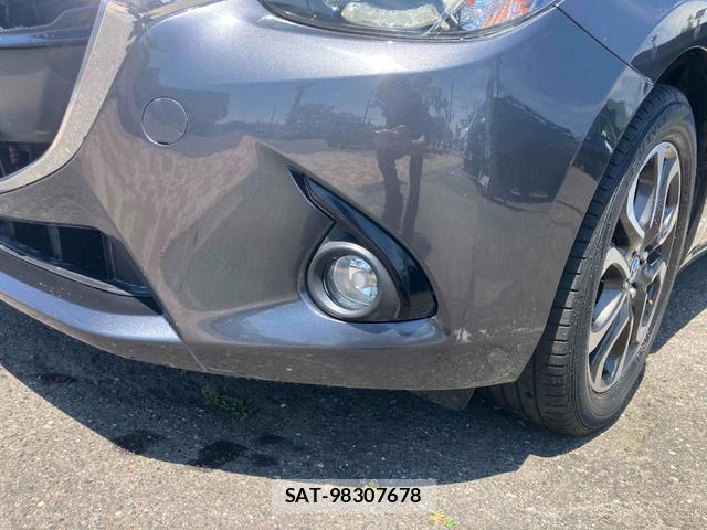 Mazda DEMIO 2015-05 8549273-11