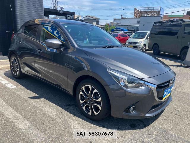 Mazda DEMIO 2015-05 8549273-2