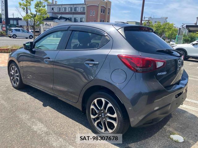 Mazda DEMIO 2015-05 8549273-6