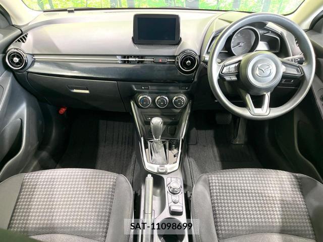Mazda DEMIO 2018-01 8549295-1