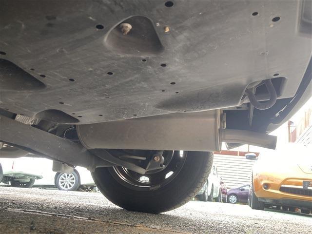 Mazda DEMIO 2014-09 8549423-17
