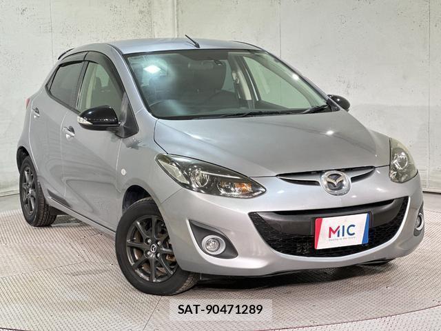 Mazda DEMIO 2013-08 8551255-12