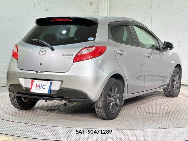 Mazda DEMIO 2013-08 8551255-14